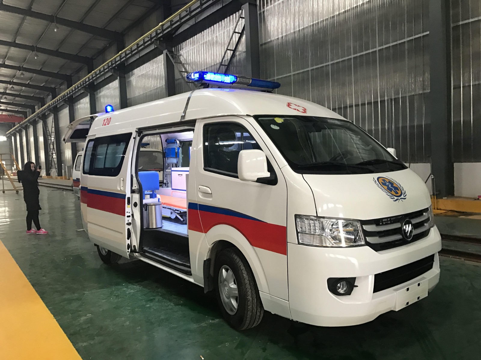 阿勒泰救护车转院